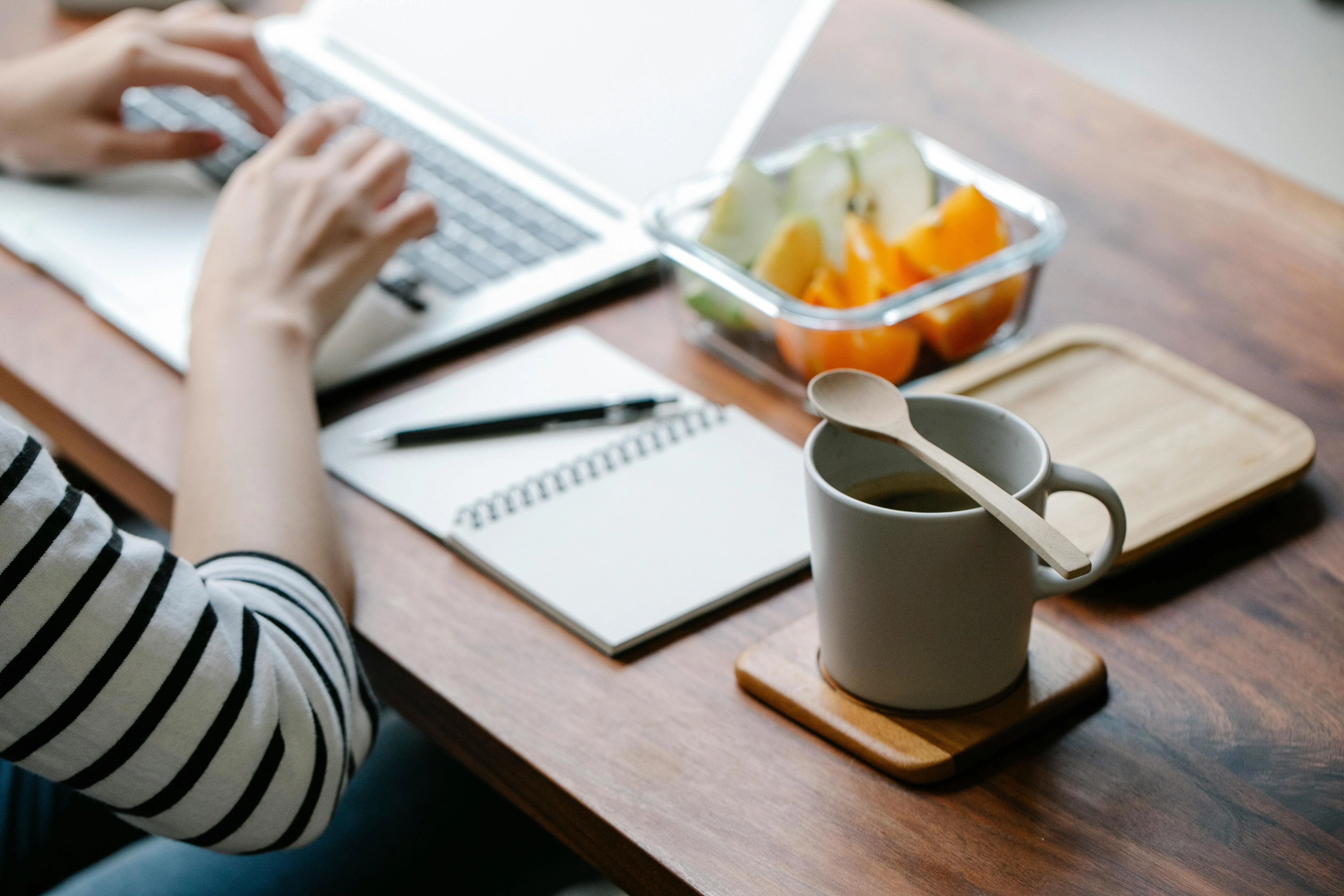 Weight Loss for Busy Working Women (Without Extra Stress)